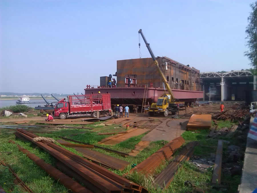 武漢的武船長(zhǎng)航維修部灌漿項(xiàng)目(圖4)