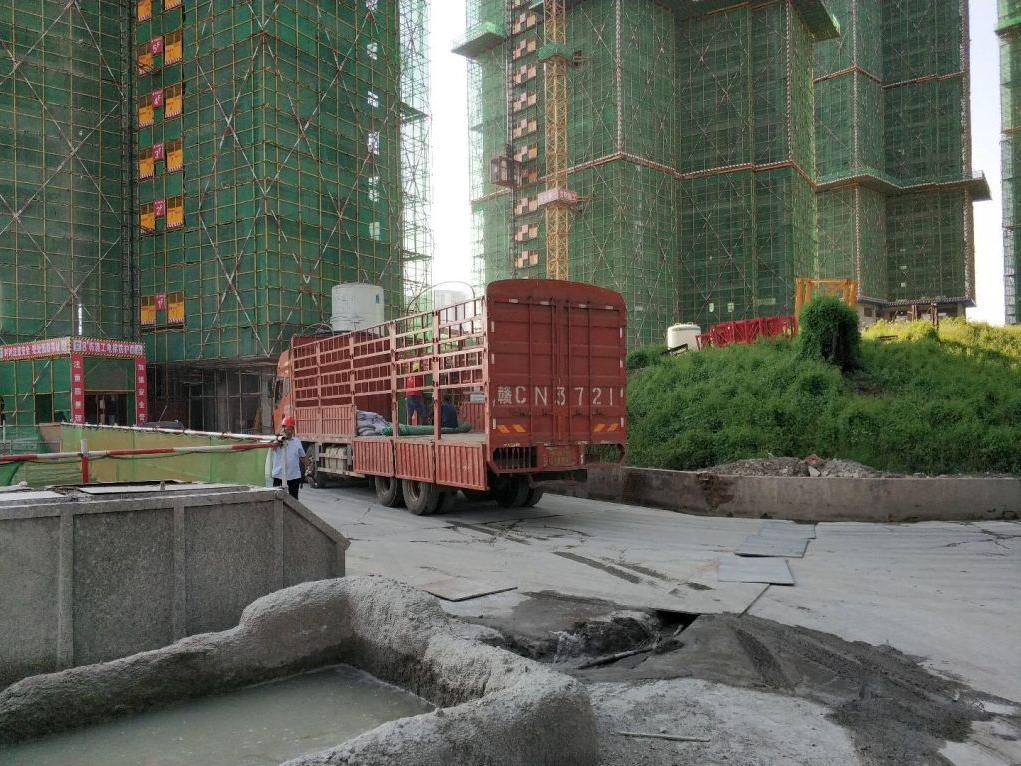 改性環(huán)氧膩?zhàn)?圖1)